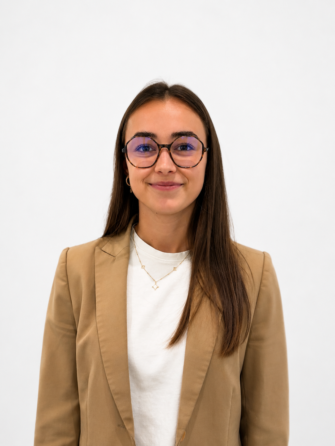 Léna CLOSTRE