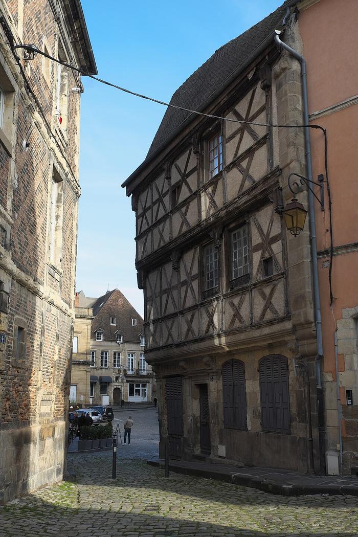  Moulins  - Immobilier - CENTURY 21 Pierre Immobilier - Rue_de_l'Ancien_Palais