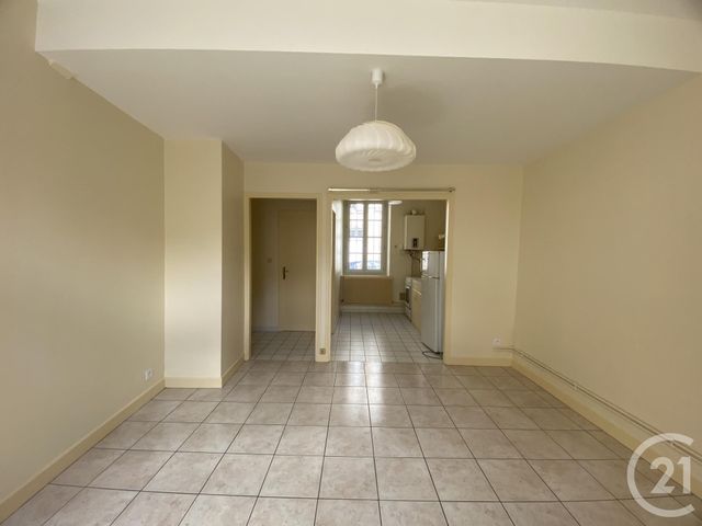 Appartement F1 à louer - 1 pièce - 27.0 m2 - MOULINS - 03 - AUVERGNE - Century 21 Pierre Immobilier Appartement F1 à louer - 1 pièce - 27.0 m2 - MOULINS - 03 - AUVERGNE - Century 21 Pierre Immobilier