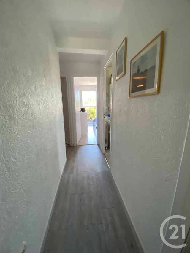 Afficher la photo en grand Appartement F5 à louer - 5 pièces - 86.86 m2 - MOULINS - 03 - AUVERGNE - Century 21 Pierre Immobilier