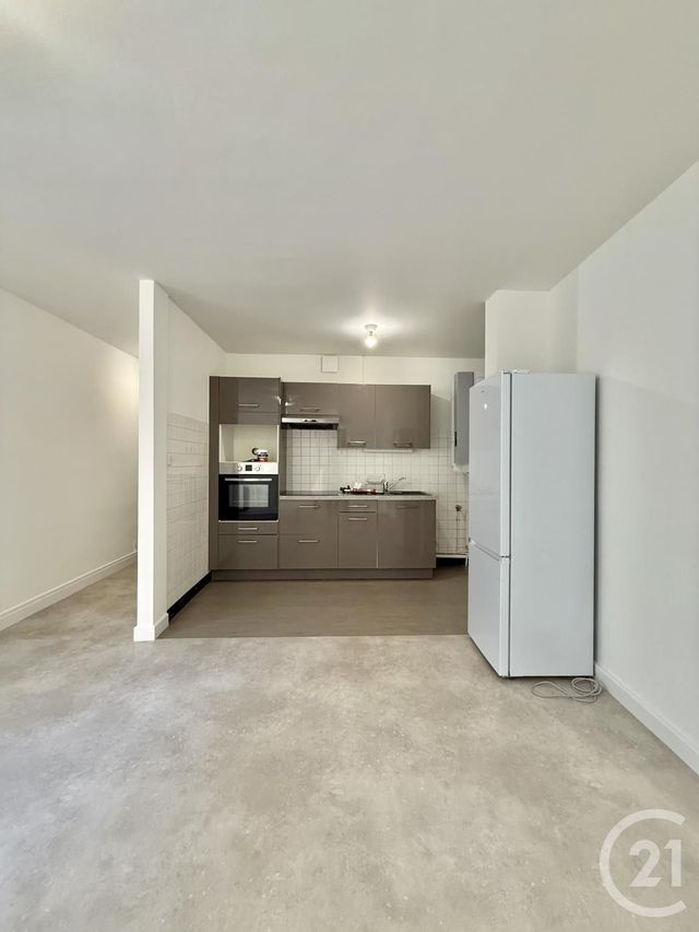 Appartement F2 à louer - 2 pièces - 46.77 m2 - MOULINS - 03 - AUVERGNE - Century 21 Pierre Immobilier