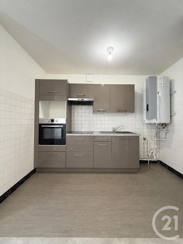 Appartement F2 à louer - 2 pièces - 46.77 m2 - MOULINS - 03 - AUVERGNE - Century 21 Pierre Immobilier