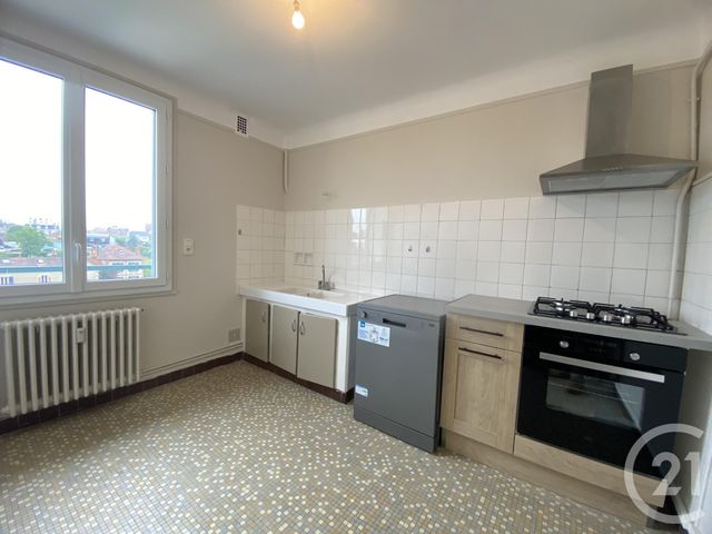 Afficher la photo en grand Appartement F4 à louer - 4 pièces - 69.29 m2 - MOULINS - 03 - AUVERGNE - Century 21 Pierre Immobilier