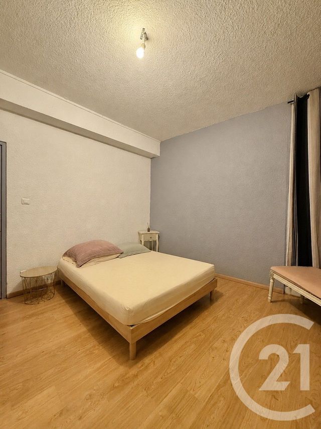 Appartement F3 à louer - 3 pièces - 73.7 m2 - MOULINS - 03 - AUVERGNE - Century 21 Pierre Immobilier