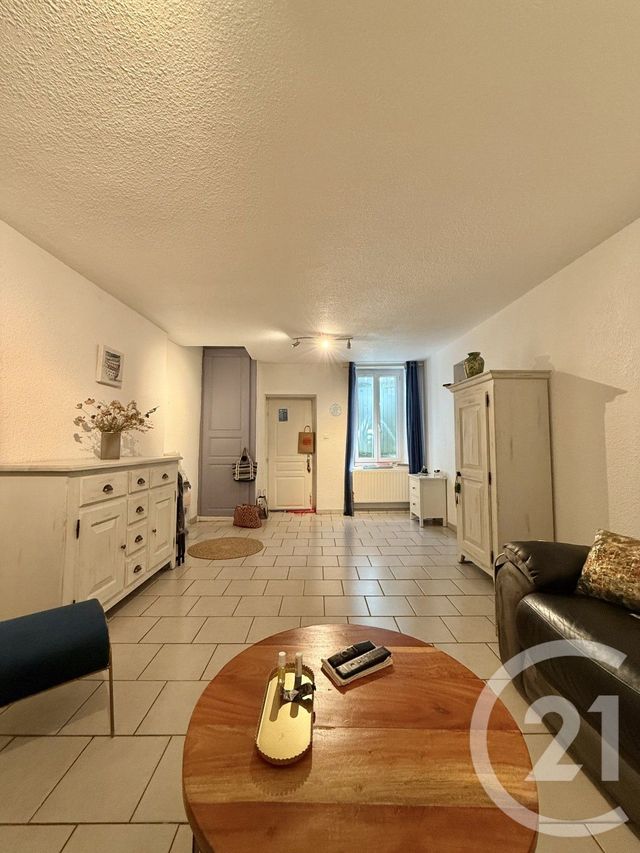 Appartement F3 à louer - 3 pièces - 73.7 m2 - MOULINS - 03 - AUVERGNE - Century 21 Pierre Immobilier