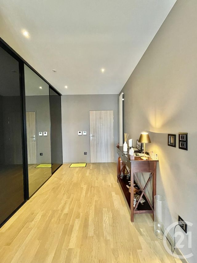 Appartement F5 à vendre - 5 pièces - 181.89 m2 - MOULINS - 03 - AUVERGNE - Century 21 Pierre Immobilier