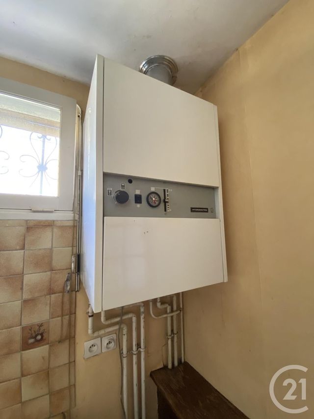 Afficher la photo en grand Appartement F3 à vendre - 3 pièces - 68.0 m2 - MOULINS - 03 - AUVERGNE - Century 21 Pierre Immobilier