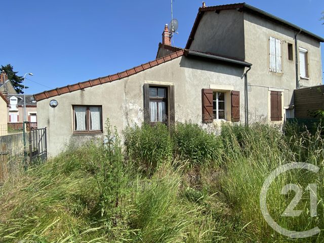 Afficher la photo en grand Appartement F3 à vendre - 3 pièces - 68.0 m2 - MOULINS - 03 - AUVERGNE - Century 21 Pierre Immobilier