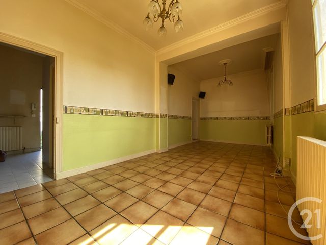 Afficher la photo en grand Appartement F3 à vendre - 3 pièces - 68.0 m2 - MOULINS - 03 - AUVERGNE - Century 21 Pierre Immobilier