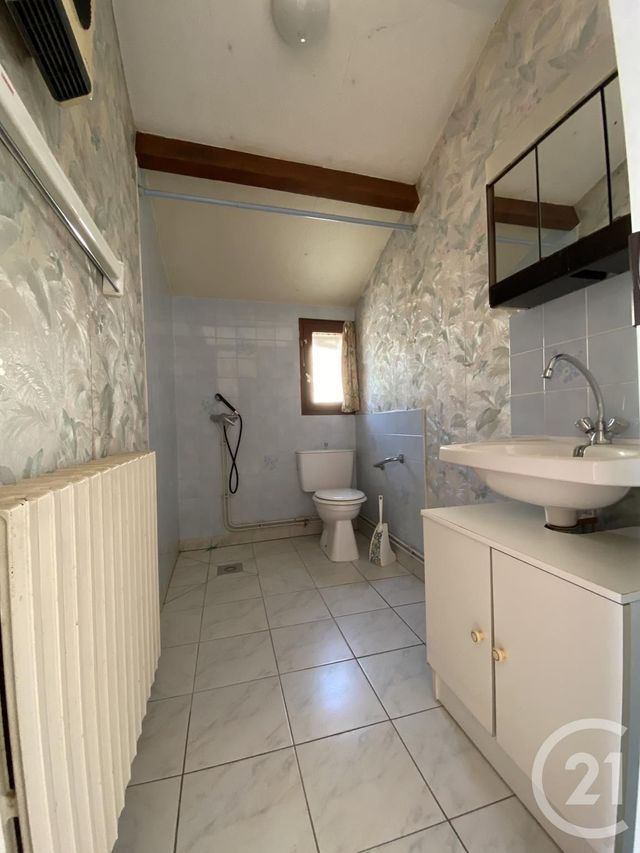 Afficher la photo en grand Appartement F3 à vendre - 3 pièces - 68.0 m2 - MOULINS - 03 - AUVERGNE - Century 21 Pierre Immobilier