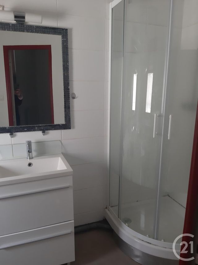 appartement à louer - 2 pièces - 36.8 m2 - MOULINS - 03 - AUVERGNE - Century 21 Pierre Immobilier appartement à louer - 2 pièces - 36.8 m2 - MOULINS - 03 - AUVERGNE - Century 21 Pierre Immobilier