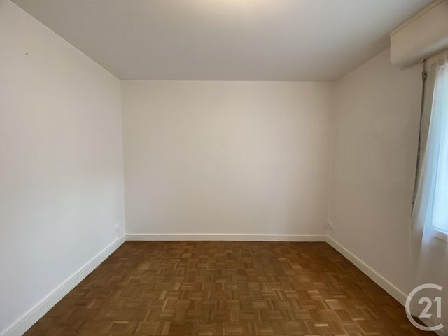 Appartement F2 à louer - 2 pièces - 51.38 m2 - MOULINS - 03 - AUVERGNE - Century 21 Pierre Immobilier Appartement F2 à louer - 2 pièces - 51.38 m2 - MOULINS - 03 - AUVERGNE - Century 21 Pierre Immobilier