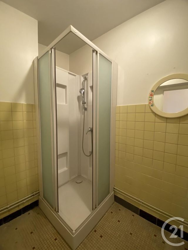 Appartement F2 à louer - 2 pièces - 51.38 m2 - MOULINS - 03 - AUVERGNE - Century 21 Pierre Immobilier Appartement F2 à louer - 2 pièces - 51.38 m2 - MOULINS - 03 - AUVERGNE - Century 21 Pierre Immobilier