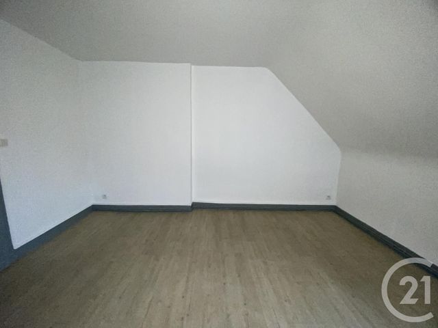 Appartement F3 à louer - 3 pièces - 69.0 m2 - MOULINS - 03 - AUVERGNE - Century 21 Pierre Immobilier Appartement F3 à louer - 3 pièces - 69.0 m2 - MOULINS - 03 - AUVERGNE - Century 21 Pierre Immobilier