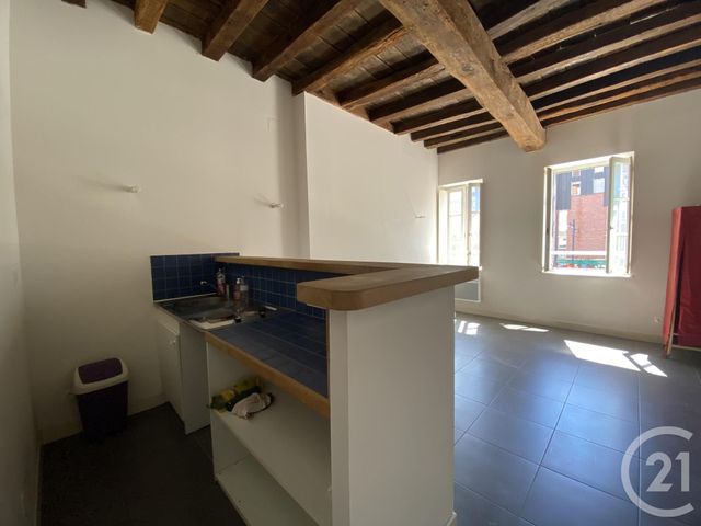 Appartement F1 à louer - 1 pièce - 32.04 m2 - MOULINS - 03 - AUVERGNE - Century 21 Pierre Immobilier Appartement F1 à louer - 1 pièce - 32.04 m2 - MOULINS - 03 - AUVERGNE - Century 21 Pierre Immobilier