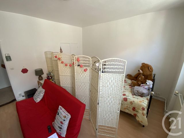 Appartement F1 à louer - 1 pièce - 34.42 m2 - MOULINS - 03 - AUVERGNE - Century 21 Pierre Immobilier Appartement F1 à louer - 1 pièce - 34.42 m2 - MOULINS - 03 - AUVERGNE - Century 21 Pierre Immobilier