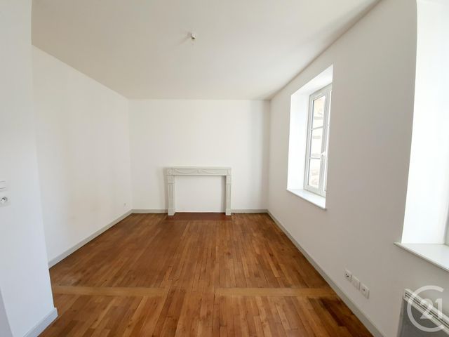 Appartement F3 à louer - 3 pièces - 93.19 m2 - MOULINS - 03 - AUVERGNE - Century 21 Pierre Immobilier Appartement F3 à louer - 3 pièces - 93.19 m2 - MOULINS - 03 - AUVERGNE - Century 21 Pierre Immobilier