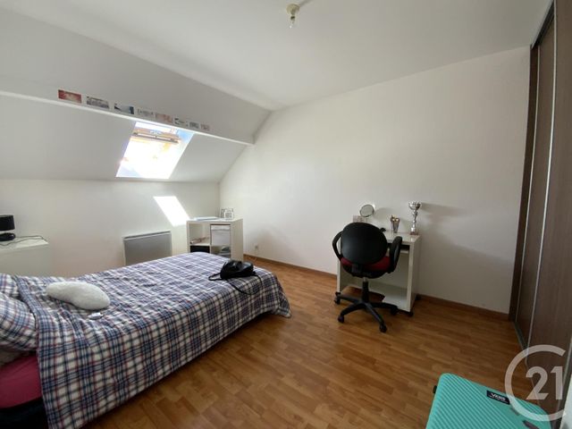 maison à louer - 5 pièces - 104.45 m2 - YZEURE - 03 - AUVERGNE - Century 21 Pierre Immobilier maison à louer - 5 pièces - 104.45 m2 - YZEURE - 03 - AUVERGNE - Century 21 Pierre Immobilier