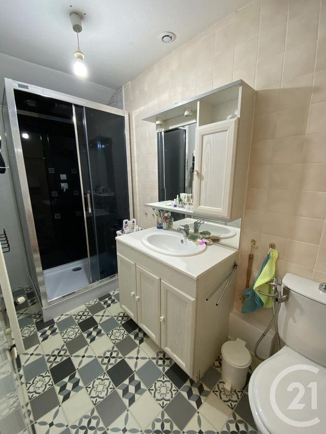 Afficher la photo en grand maison à vendre - 10 pièces - 230.06 m2 - BOURBON L ARCHAMBAULT - 03 - AUVERGNE - Century 21 Pierre Immobilier