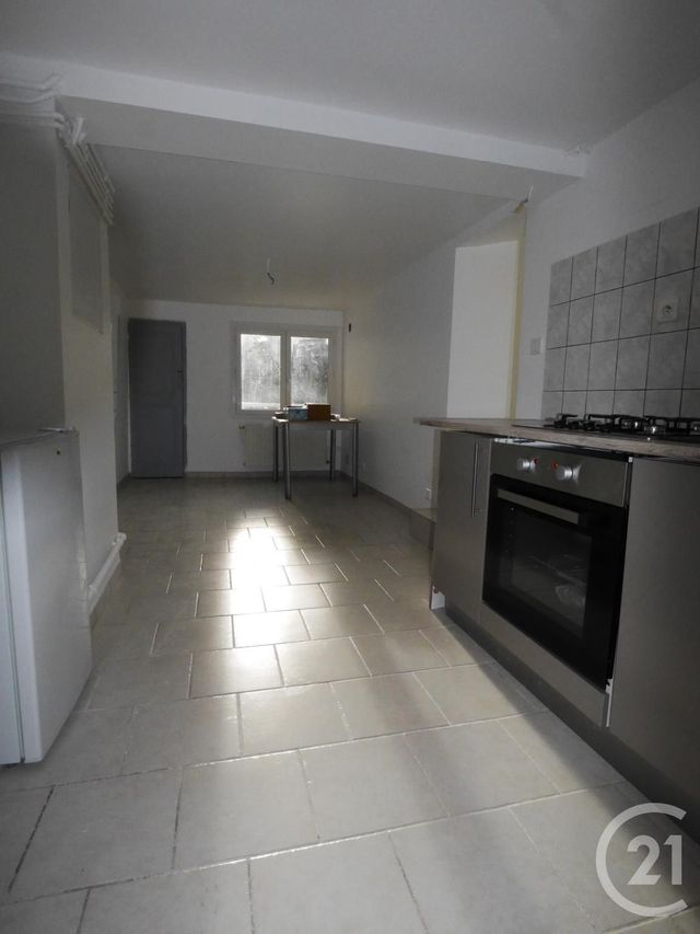 Afficher la photo en grand Appartement à louer - 2 pièces - 40.14 m2 - MOULINS - 03 - AUVERGNE - Century 21 Pierre Immobilier