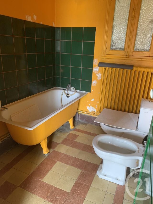 Afficher la photo en grand maison à vendre - 5 pièces - 125.63 m2 - BOURBON L ARCHAMBAULT - 03 - AUVERGNE - Century 21 Pierre Immobilier