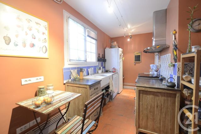 Afficher la photo en grand maison à vendre - 10 pièces - 241.36 m2 - YZEURE - 03 - AUVERGNE - Century 21 Pierre Immobilier