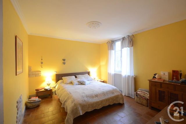 Afficher la photo en grand maison à vendre - 10 pièces - 241.36 m2 - YZEURE - 03 - AUVERGNE - Century 21 Pierre Immobilier