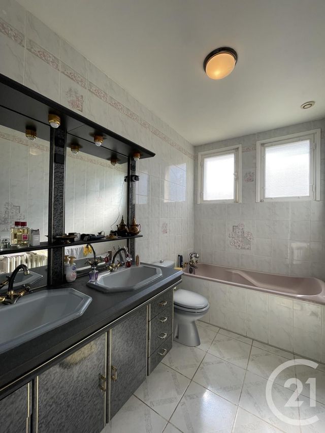 Afficher la photo en grand maison à vendre - 3 pièces - 74.43 m2 - MOULINS - 03 - AUVERGNE - Century 21 Pierre Immobilier