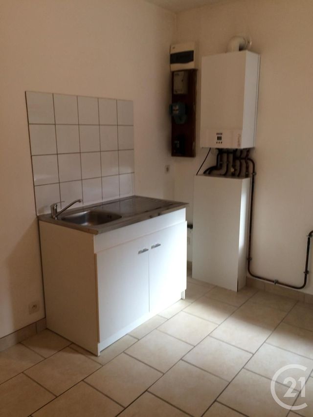 Afficher la photo en grand Appartement F2 à louer - 2 pièces - 41.82 m2 - MOULINS - 03 - AUVERGNE - Century 21 Pierre Immobilier