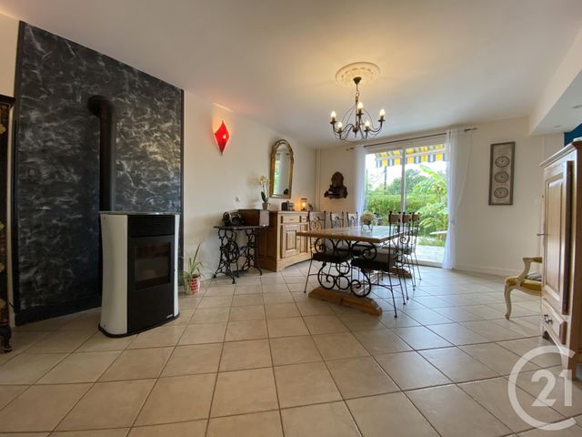 Afficher la photo en grand maison à vendre - 6 pièces - 115.48 m2 - TREVOL - 03 - AUVERGNE - Century 21 Pierre Immobilier