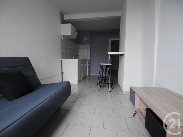 Afficher la photo en grand Appartement F1 à louer - 1 pièce - 19.8 m2 - MOULINS - 03 - AUVERGNE - Century 21 Pierre Immobilier