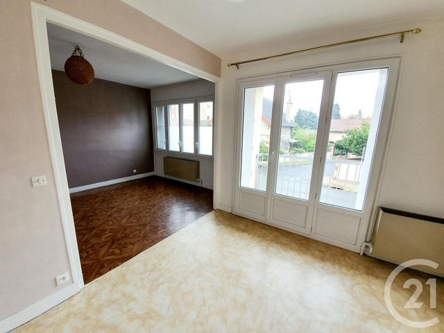 Afficher la photo en grand Appartement F2 à louer - 2 pièces - 37.0 m2 - YZEURE - 03 - AUVERGNE - Century 21 Pierre Immobilier