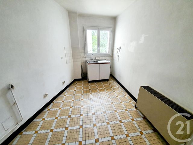 Afficher la photo en grand Appartement F2 à louer - 2 pièces - 37.0 m2 - YZEURE - 03 - AUVERGNE - Century 21 Pierre Immobilier
