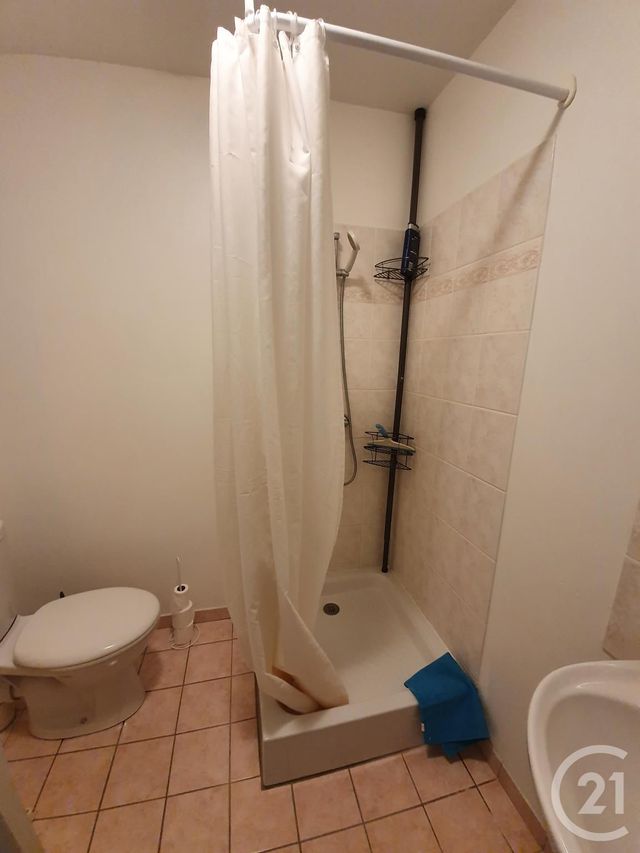 Afficher la photo en grand Appartement F4 à louer - 4 pièces - 124.97 m2 - YZEURE - 03 - AUVERGNE - Century 21 Pierre Immobilier