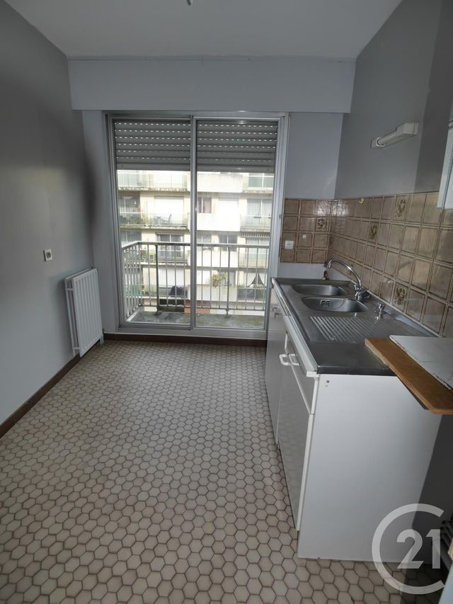 Afficher la photo en grand Appartement F2 à louer - 2 pièces - 47.4 m2 - MOULINS - 03 - AUVERGNE - Century 21 Pierre Immobilier