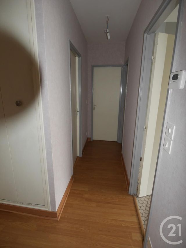 Afficher la photo en grand Appartement F2 à louer - 2 pièces - 47.4 m2 - MOULINS - 03 - AUVERGNE - Century 21 Pierre Immobilier