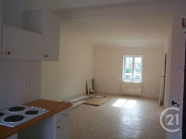 Afficher la photo en grand Appartement F2 à louer - 2 pièces - 38.38 m2 - MOULINS - 03 - AUVERGNE - Century 21 Pierre Immobilier