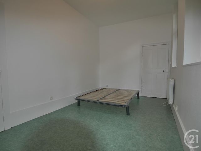 Afficher la photo en grand Appartement F2 à louer - 2 pièces - 48.36 m2 - MOULINS - 03 - AUVERGNE - Century 21 Pierre Immobilier