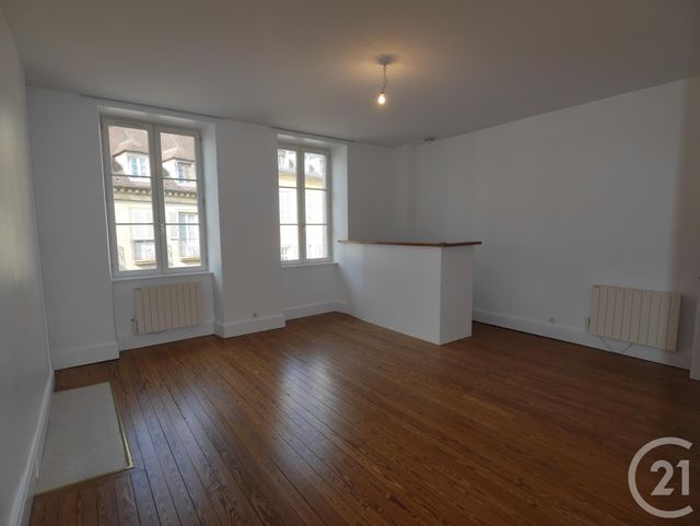 Afficher la photo en grand Appartement F2 à louer - 2 pièces - 48.36 m2 - MOULINS - 03 - AUVERGNE - Century 21 Pierre Immobilier