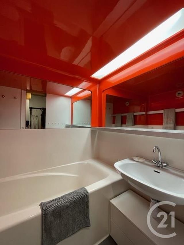 Afficher la photo en grand Appartement Duplex à louer - 2 pièces - 27.0 m2 - BOURG ST MAURICE - 73 - RHONE-ALPES - Century 21 Pierre Immobilier