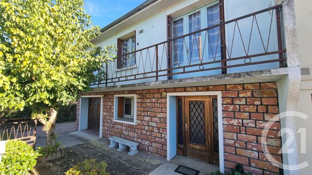 maison - YZEURE - 03
