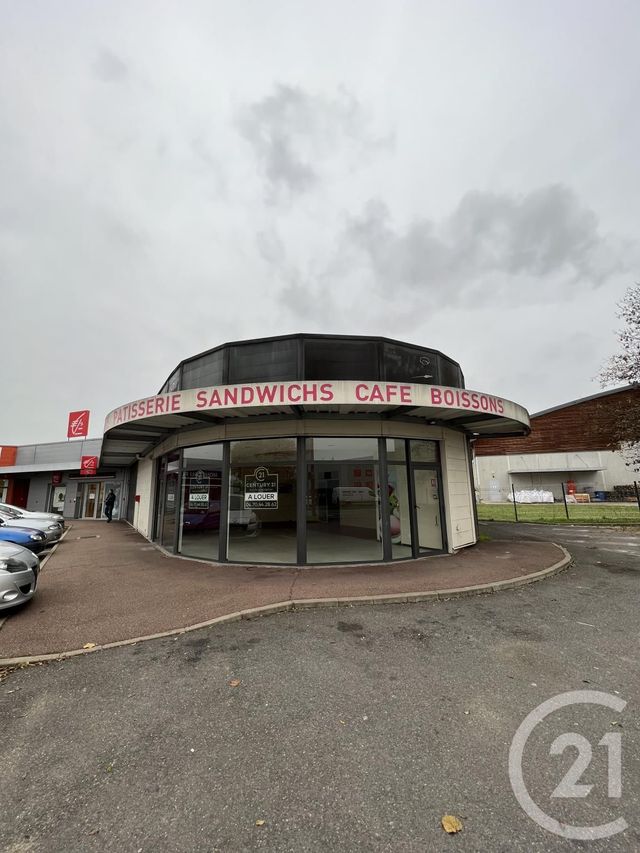 Afficher la photo en grand commerce à louer - 200.0 m2 - MOULINS - 03 - AUVERGNE - Century 21 Pierre Immobilier