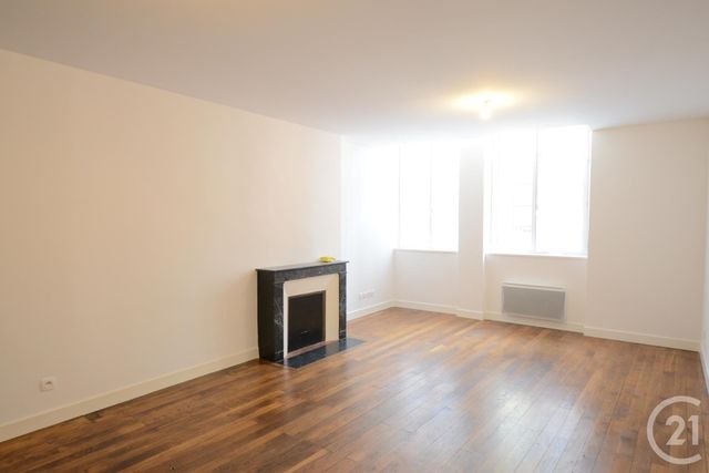 Appartement F1 à louer - 1 pièce - 34.77 m2 - MOULINS - 03 - AUVERGNE - Century 21 Pierre Immobilier