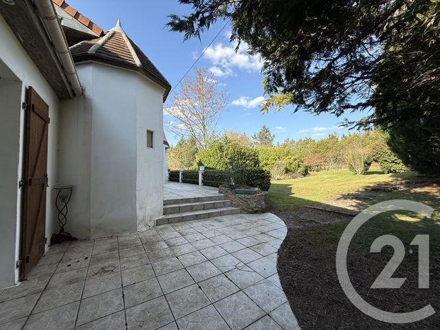 maison à vendre - 5 pièces - 216.77 m2 - VILLENEUVE SUR ALLIER - 03 - AUVERGNE - Century 21 Pierre Immobilier