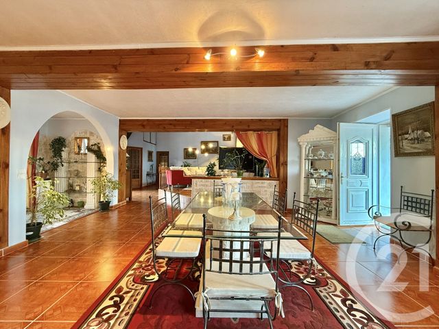 maison à vendre - 5 pièces - 216.77 m2 - VILLENEUVE SUR ALLIER - 03 - AUVERGNE - Century 21 Pierre Immobilier