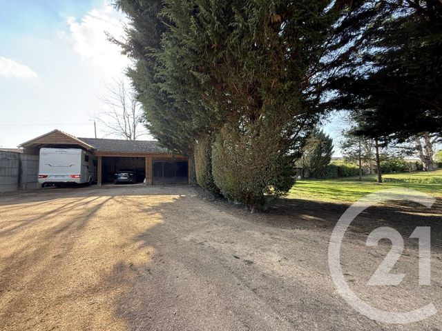 maison à vendre - 5 pièces - 216.77 m2 - VILLENEUVE SUR ALLIER - 03 - AUVERGNE - Century 21 Pierre Immobilier