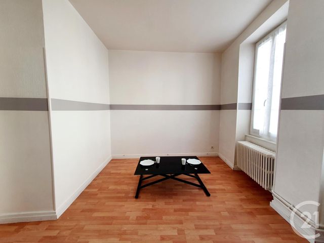 Appartement F1 à louer - 1 pièce - 28.83 m2 - MOULINS - 03 - AUVERGNE - Century 21 Pierre Immobilier