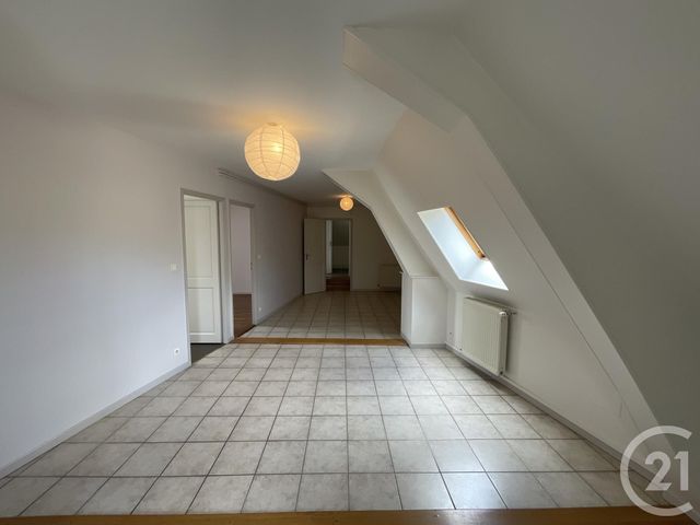 Appartement F3 à louer - 3 pièces - 64.57 m2 - MOULINS - 03 - AUVERGNE - Century 21 Pierre Immobilier