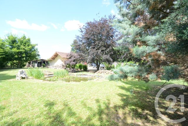 Afficher la photo en grand maison à vendre - 10 pièces - 339.0 m2 - YZEURE - 03 - AUVERGNE - Century 21 Pierre Immobilier