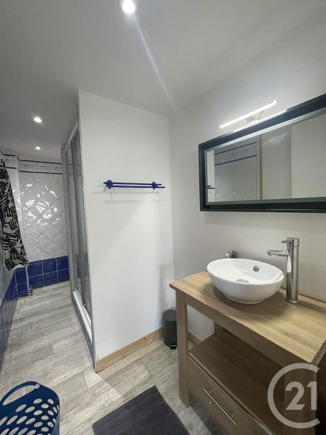 Afficher la photo en grand maison à vendre - 10 pièces - 339.0 m2 - YZEURE - 03 - AUVERGNE - Century 21 Pierre Immobilier